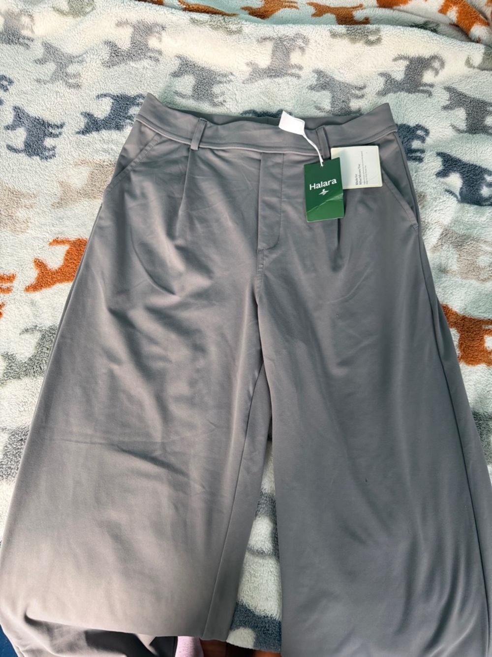 HALARA Gray Wide-Leg Pull-On Pants